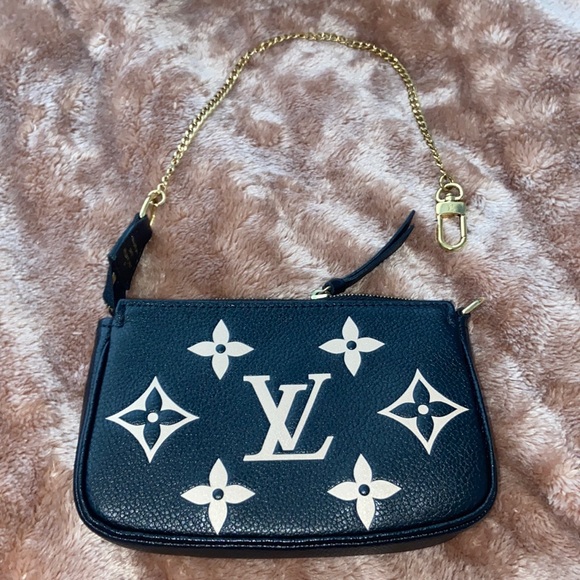 Louis Vuitton Pochette Accessoires Bicolor Monogram Empreinte Giant Mini - Picture 2 of 14